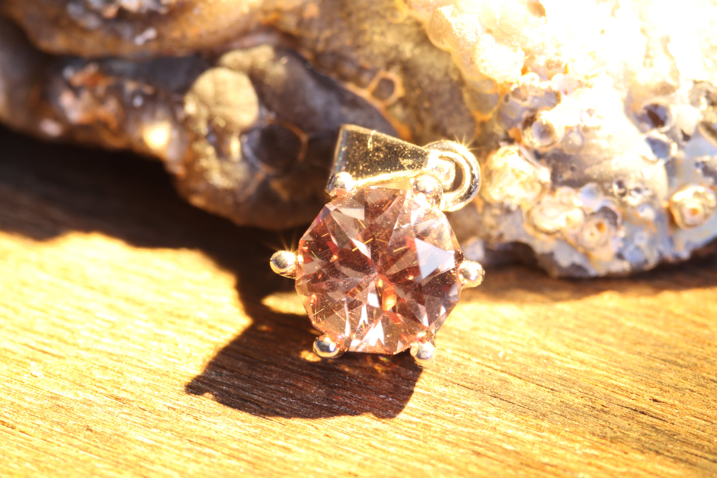 0.88ct Color Change Garnet in 'Titan' by Scott Laborie