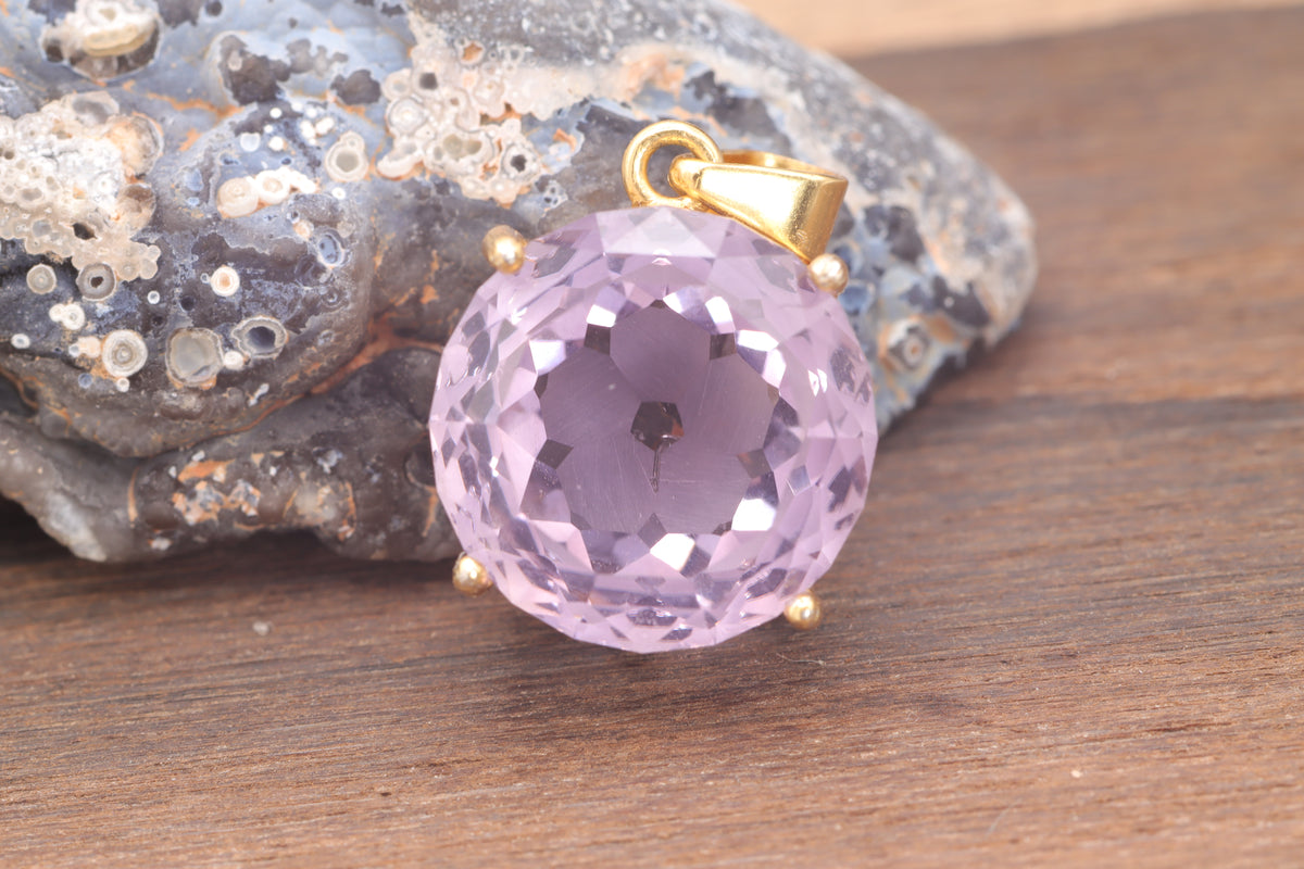 6.5ct Rose De France Amethyst in 'Fiorino 80' by Marco Voltolini