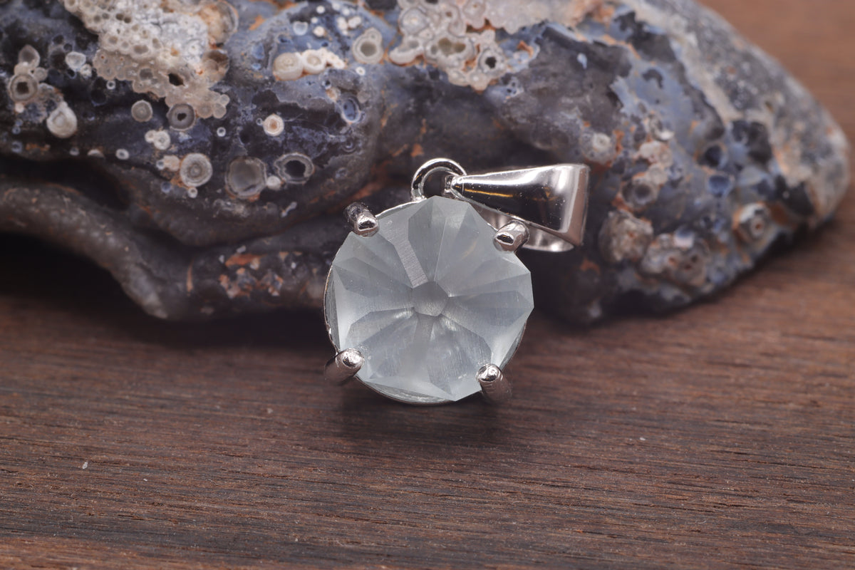 1.5ct Aquamarine in 'Hanami' by Marco Voltolini