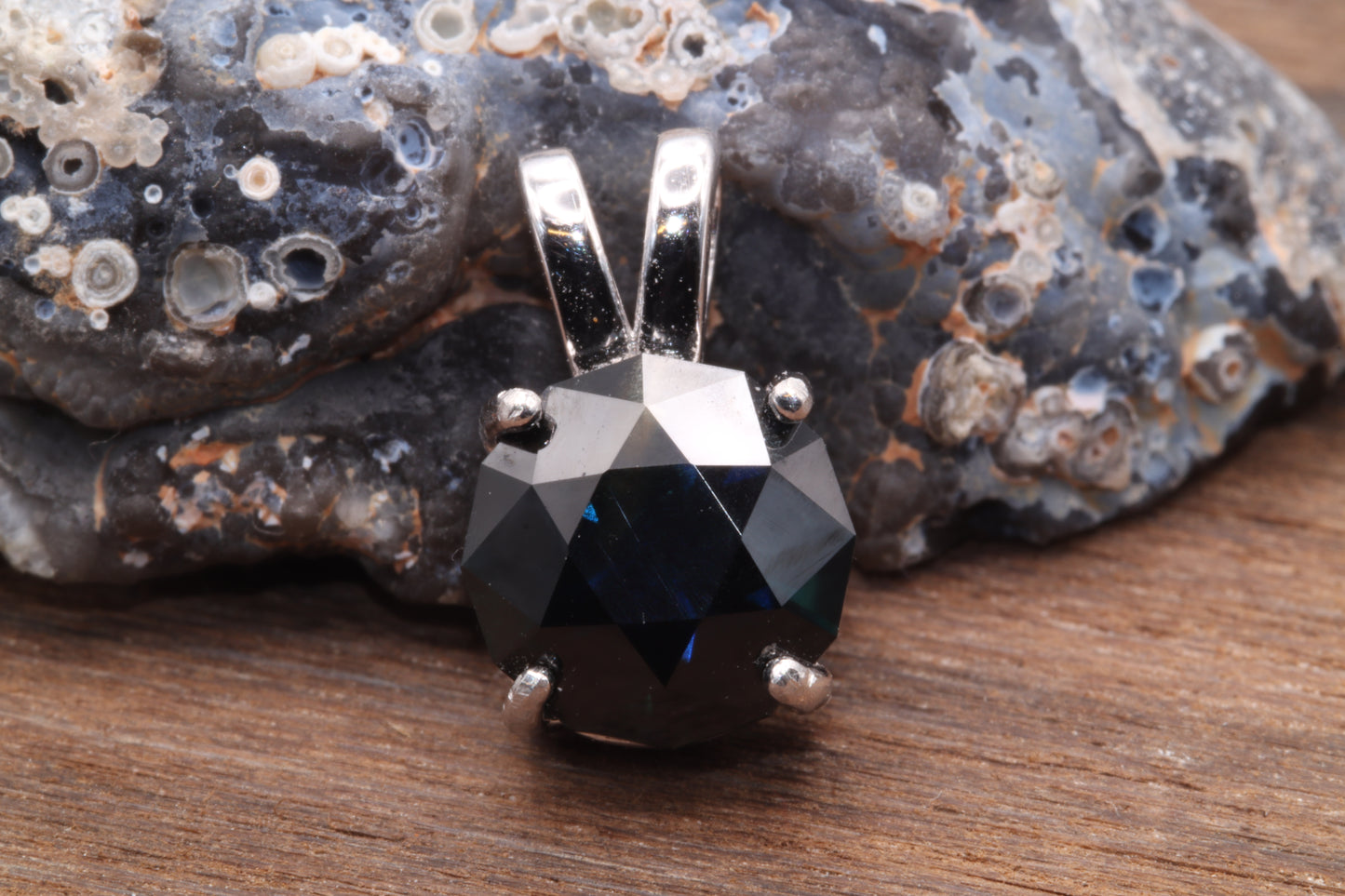 1.77ct Garba Tula Sapphire in 'Titan' by Scott Laborie
