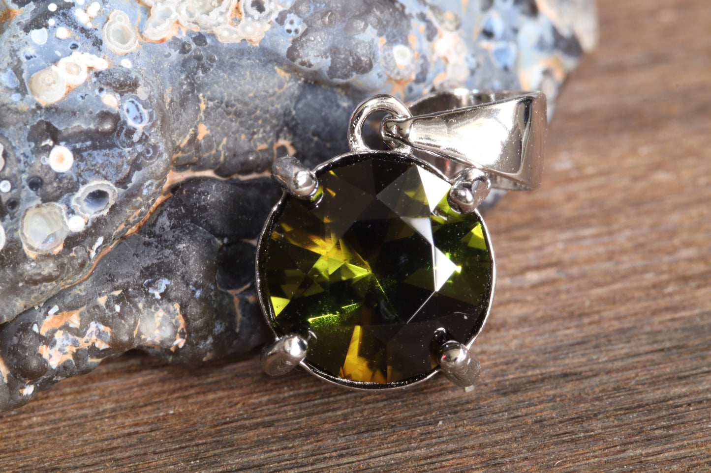 1.5ct Tourmaline in 'Standard Four' by Andrew Brown