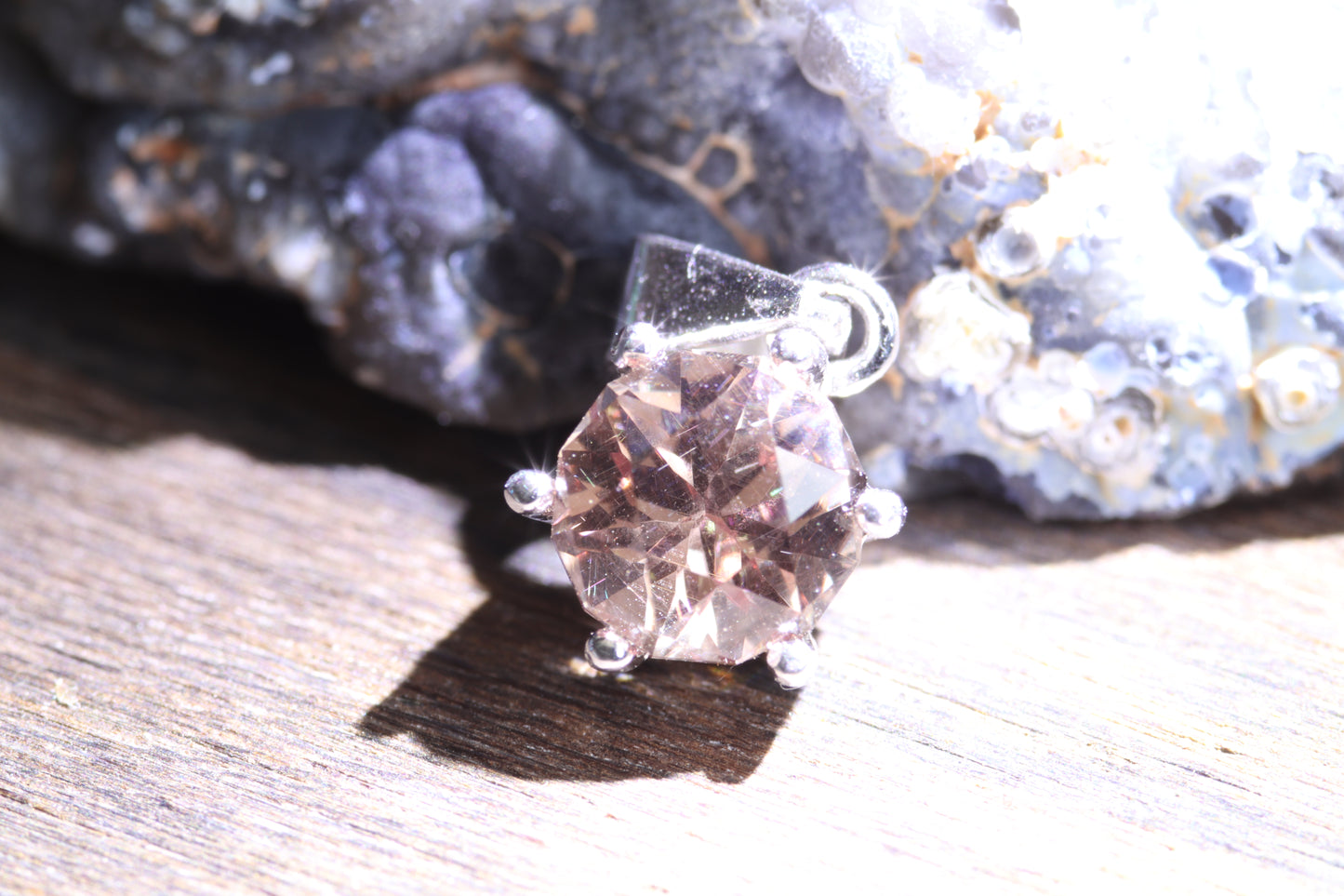 0.88ct Color Change Garnet in 'Titan' by Scott Laborie
